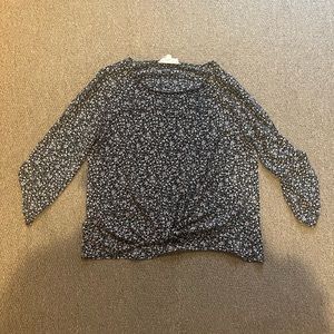 3/4 sleeve floral blouse